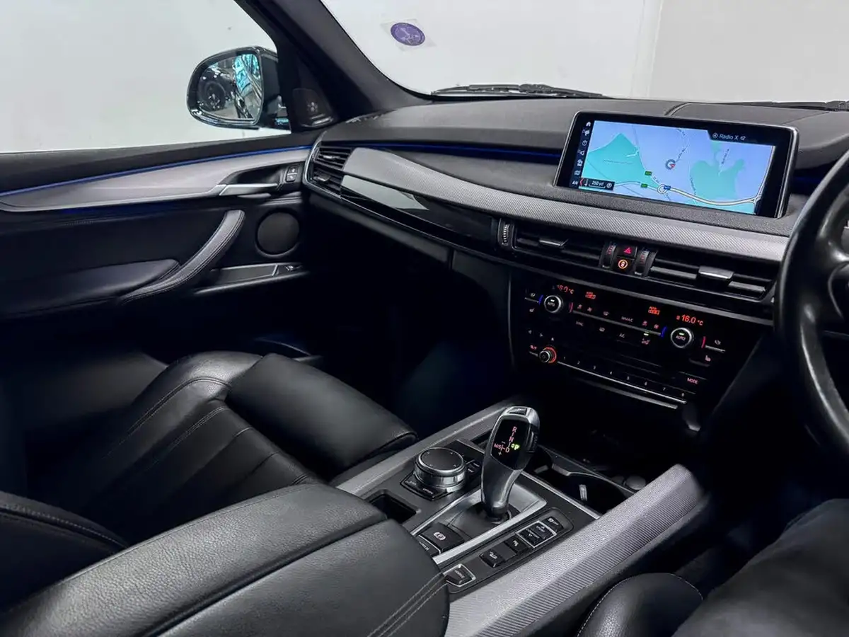 2018-bmw-x5-20-xdrive40e-m-sport-big-30