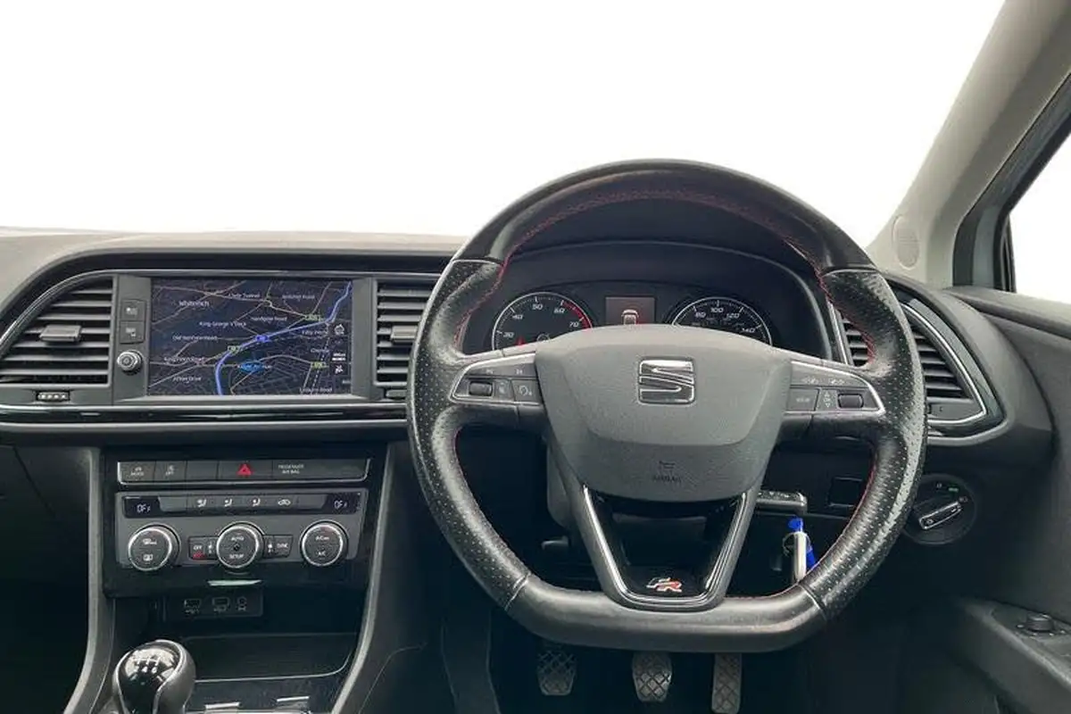 2018-seat-leon-14-tsi-fr-technology-hatchback-5d-big-10