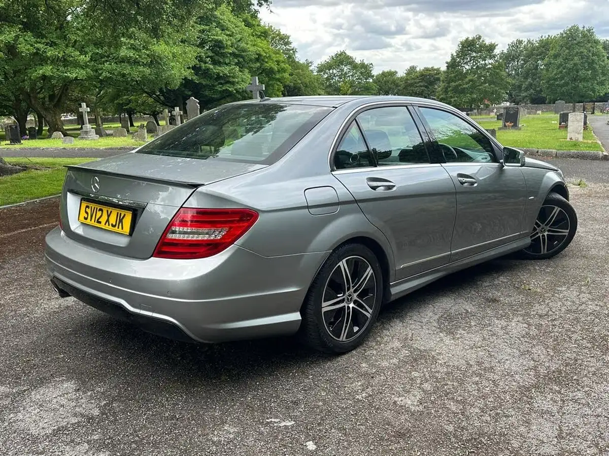 2012-mercedes-benz-c-class-21td-c220-cdi-sport-saloon-4d-7g-tronic-big-53