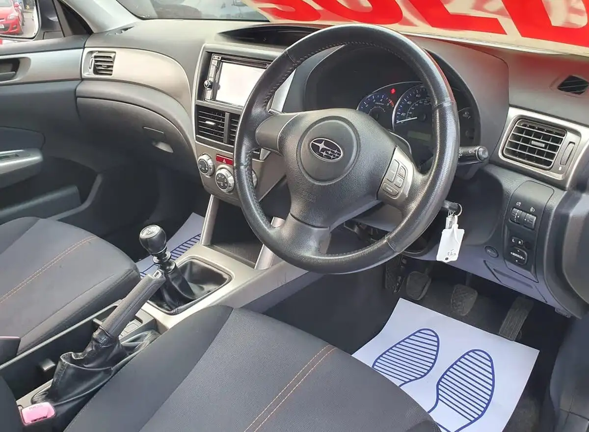 2010-subaru-forester-20td-suretrak-big-1