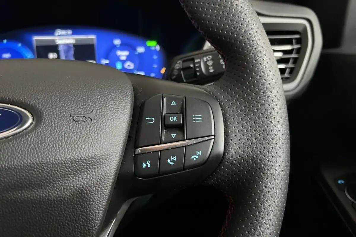 2022-ford-kuga-25t-st-line-x-edition-190ps-fhev-big-28