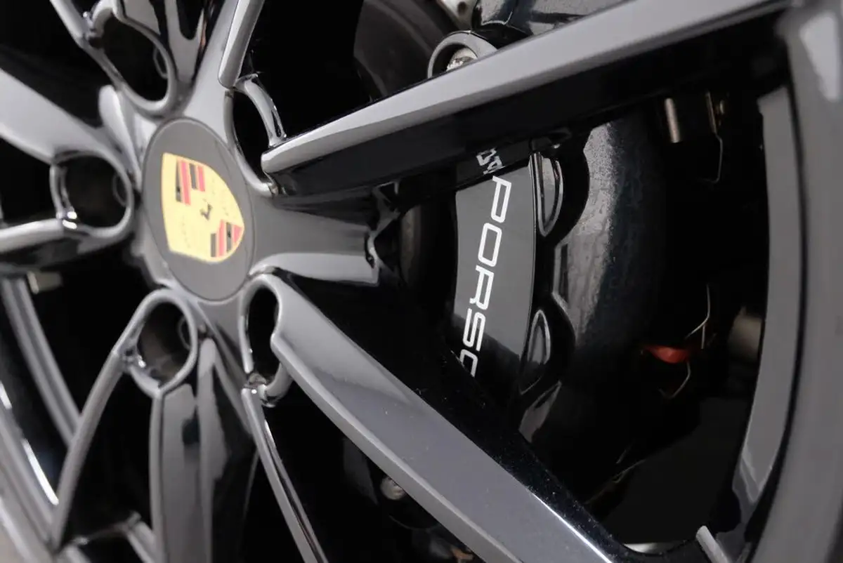2023-porsche-911-30-targa-4s-pdk-big-49