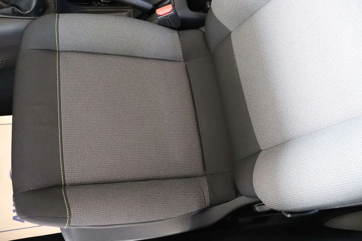 2018-citroen-c3-12-puretech-feel-82ps-big-49