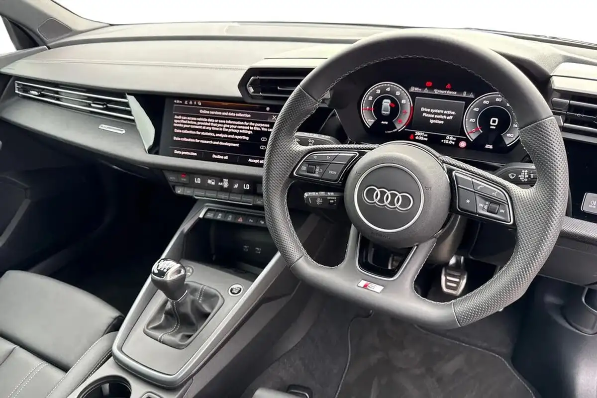 2024-audi-a3-15-35-tfsi-black-edition-saloon-4d-big-16