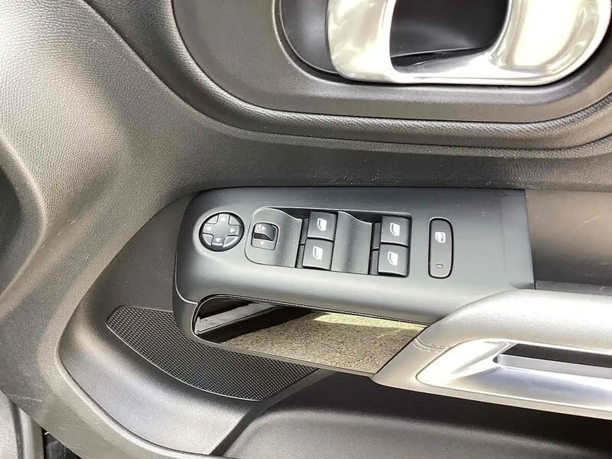 2019-citroen-c5-aircross-12-puretech-flair-big-19