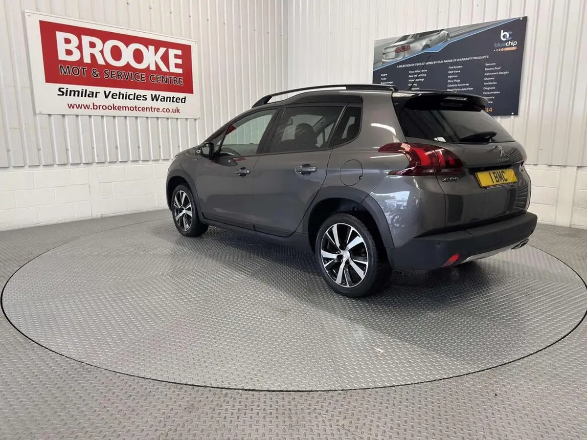 2019-peugeot-2008-suv-12-puretech-gt-line-110bhp-eat6-big-6