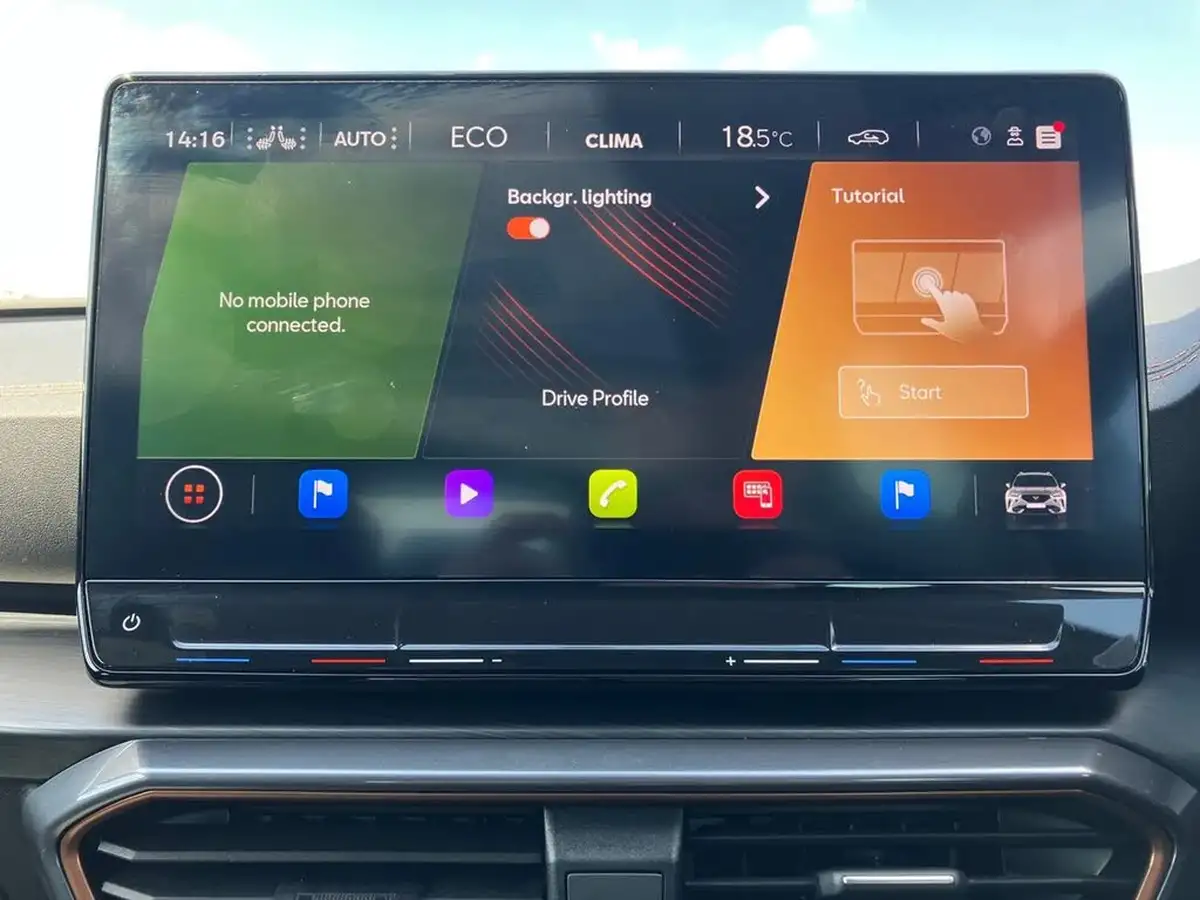 2024-cupra-formentor-14-e-hybrid-v2-big-42