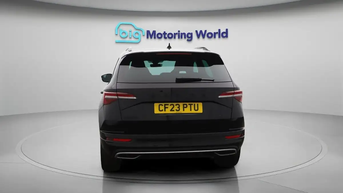 2023-skoda-karoq-15-tsi-sportline-big-6