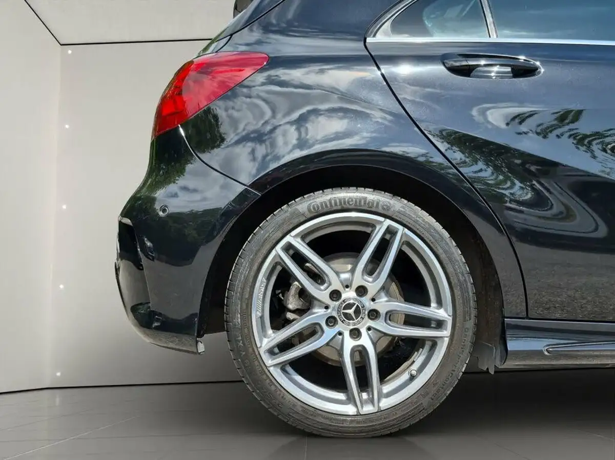 2018-mercedes-benz-a-class-21d-a200d-amg-line-premiumss-7g-dct-big-32