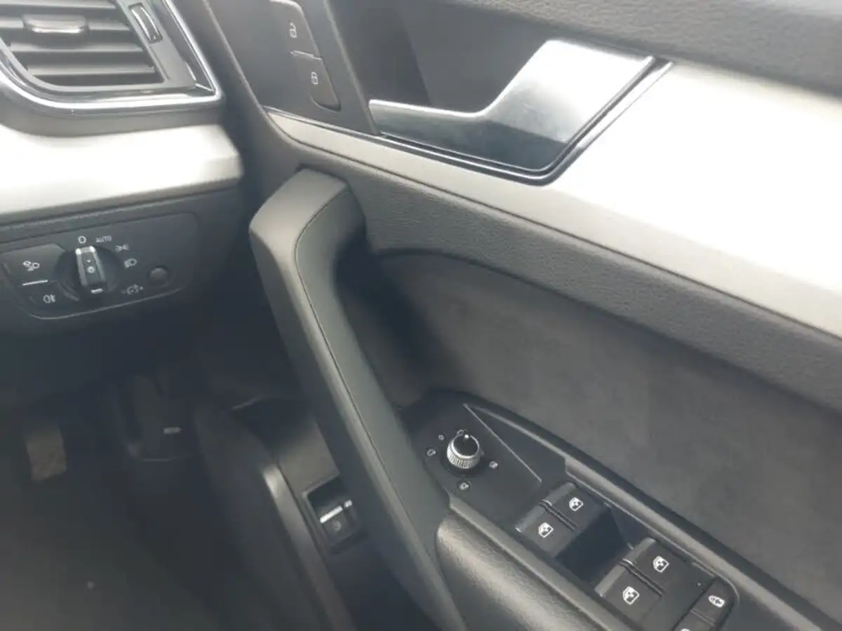 2022-audi-q5-20-50-tfsi-e-s-line-sportback-big-15
