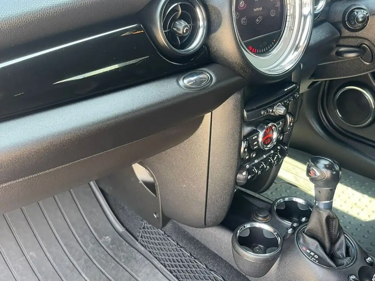 2011-mini-cooper-20td-cooper-sd-avenue-coupe-3d-auto-big-78