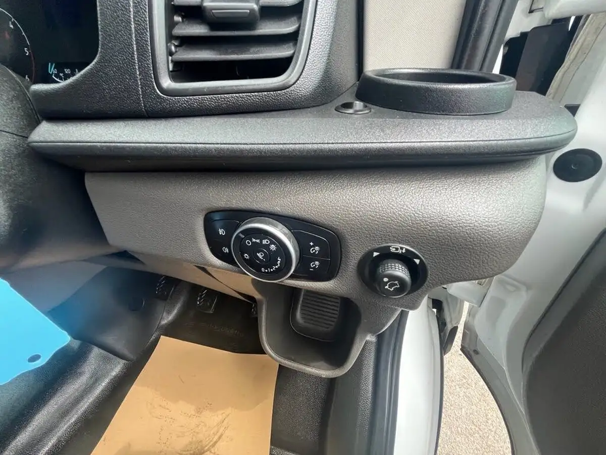 2021-ford-transit-20tdci-350-l2h3-trend-130pseu6dt-panel-van-big-35