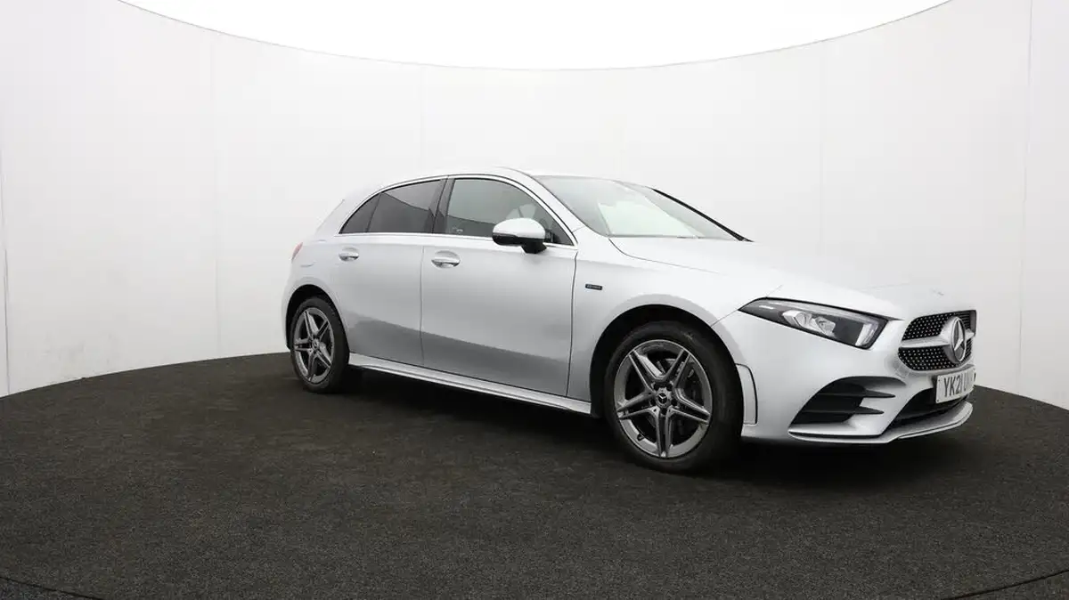 2021-mercedes-benz-a-class-13-a250e-amg-line-hatchback-5d-big-44