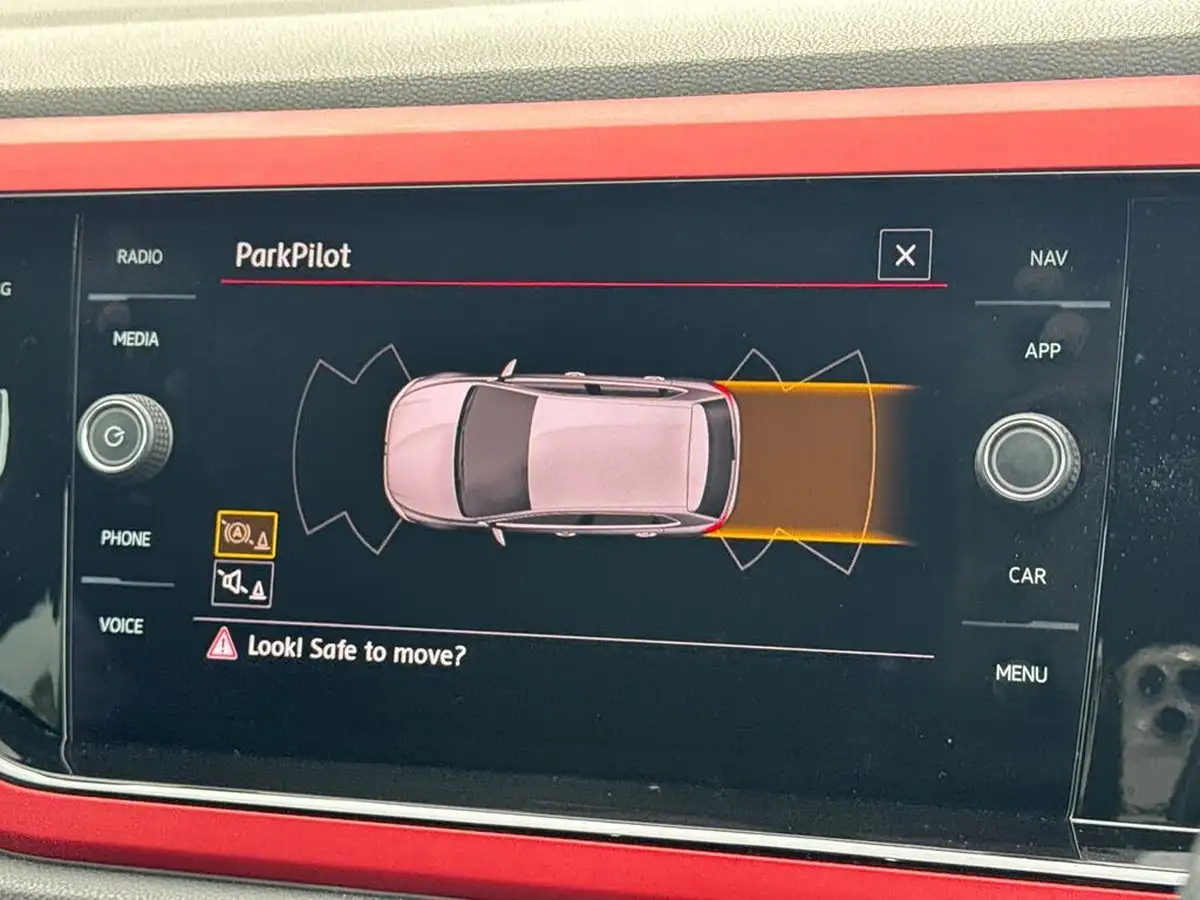 2019-volkswagen-polo-20-tsi-gti-big-20