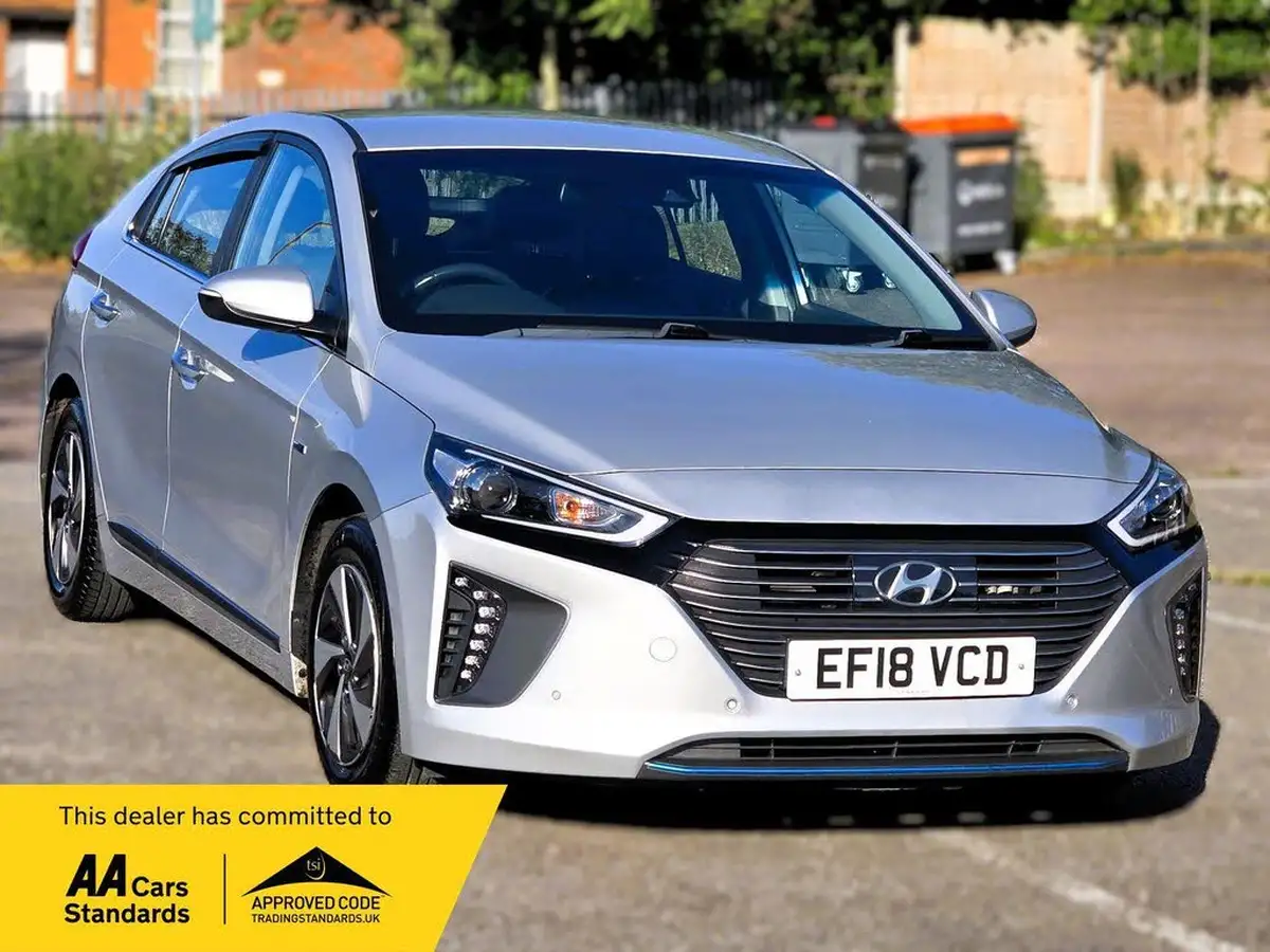 2018-hyundai-ioniq-16-gdi-premium-se-hybrid-big-0