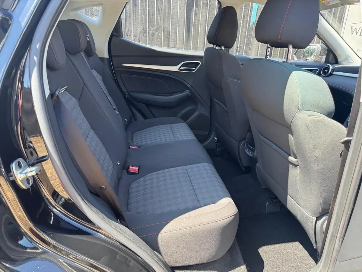 2022-mg-zs-suv-15-vti-tech-excite-big-18
