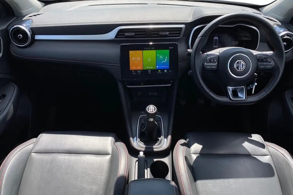 2023-mg-zs-suv-15-vti-tech-exclusive-big-10
