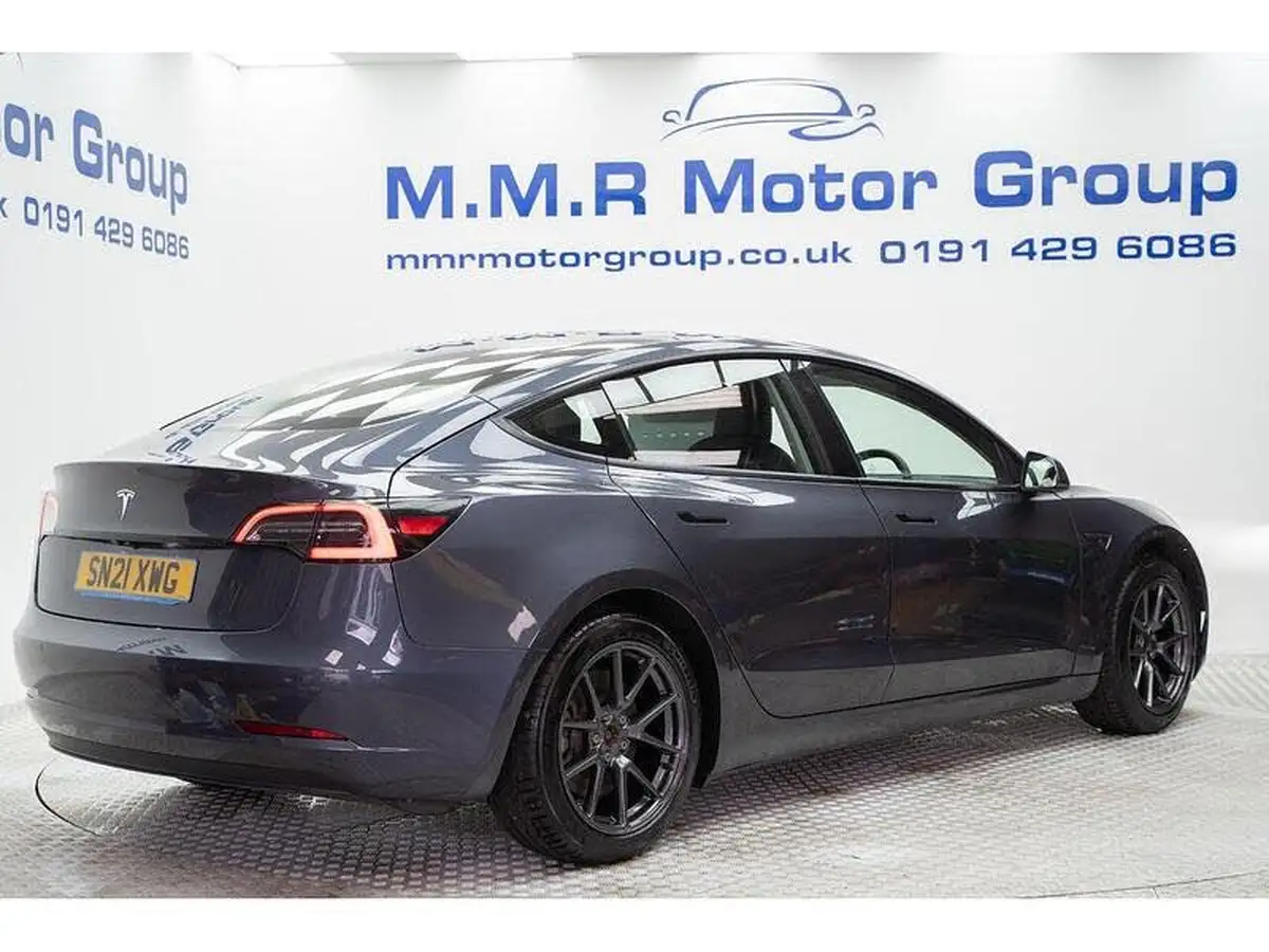 2021-tesla-model-3-e-standard-plus-big-10