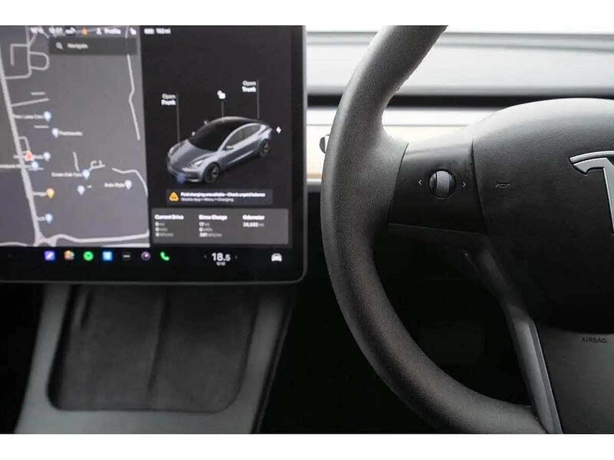 2021-tesla-model-3-e-standard-plus-big-38
