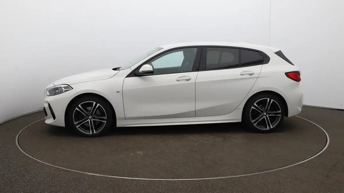 2023-bmw-1-series-15-118i-m-sport-lcp-dct-big-66