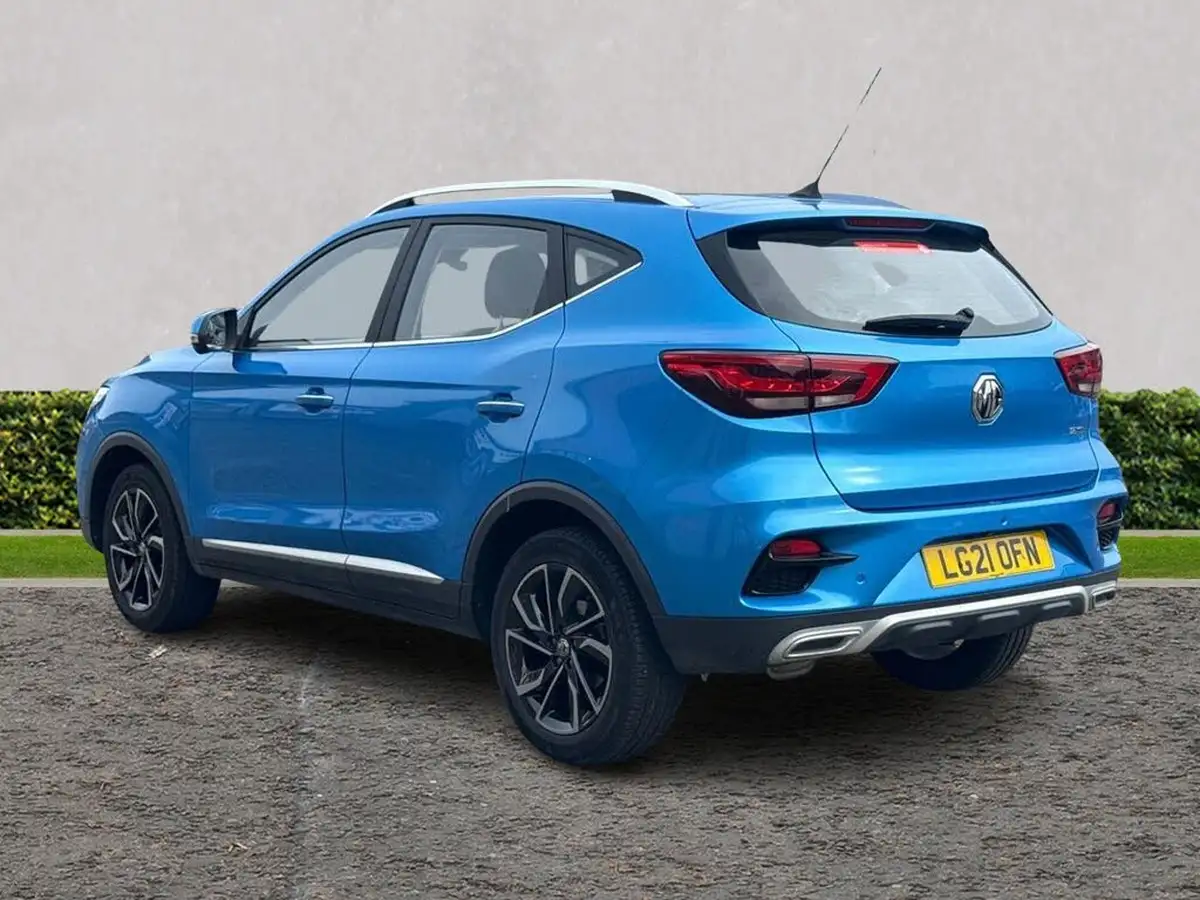 2021-mg-zs-suv-15-vti-tech-exclusive-big-4
