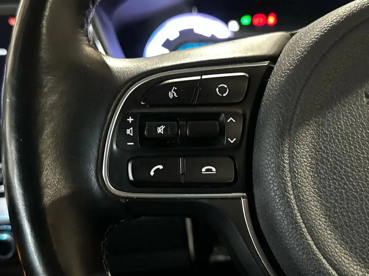 2019-kia-niro-16-gdi-3-156kwh-big-18