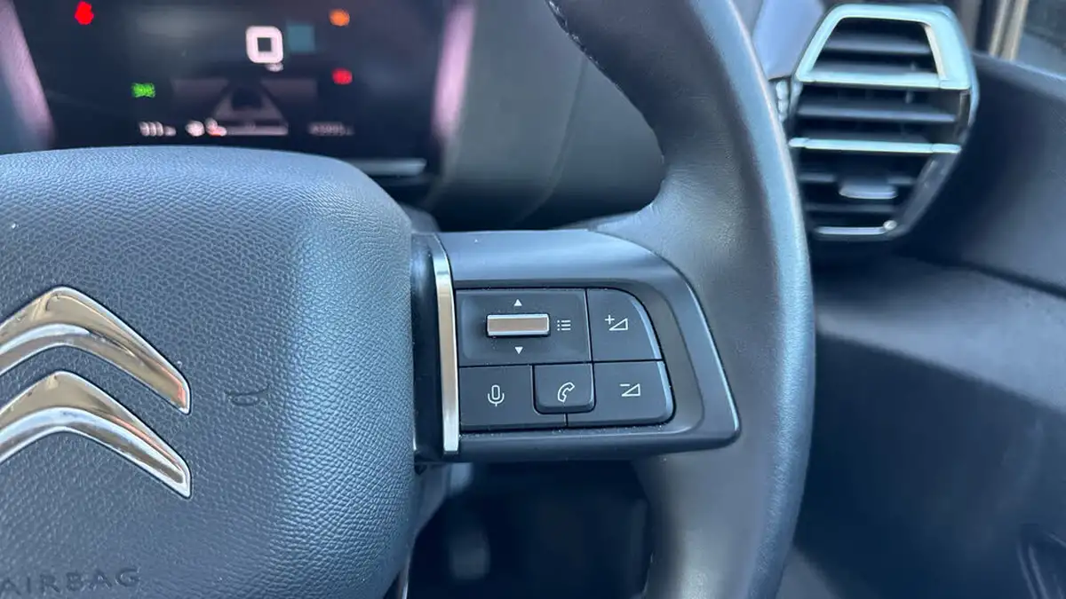 2022-citroen-c4-12-puretech-c-series-edition-big-28