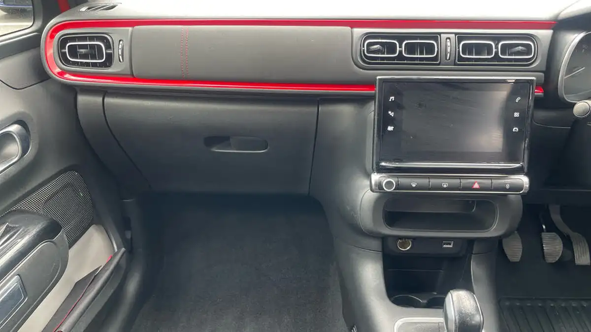 2020-citroen-c3-12-puretech-flair-plus-83ps-big-11