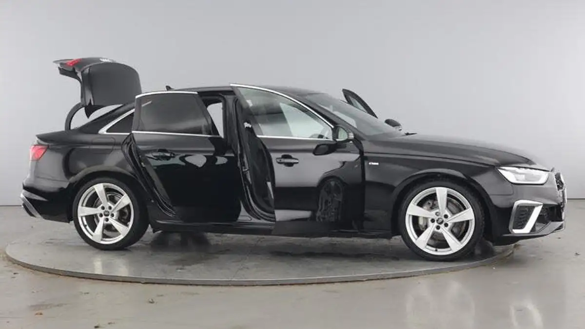 2022-audi-a4-20-40-tfsi-s-line-big-9