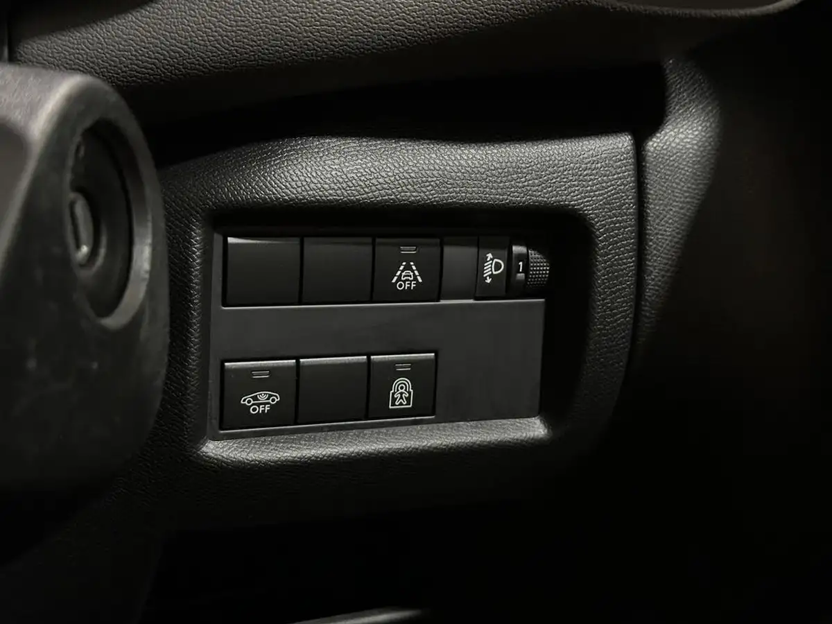 2020-citroen-c5-aircross-15bluehdi-flair-eat8-big-14
