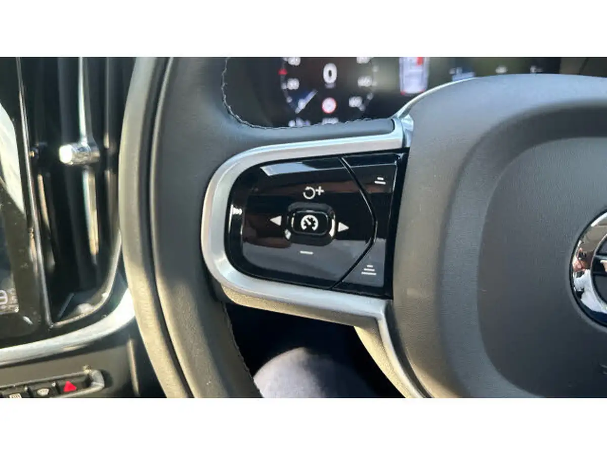 2020-volvo-v60-20td-d3-inscription-plus-big-36