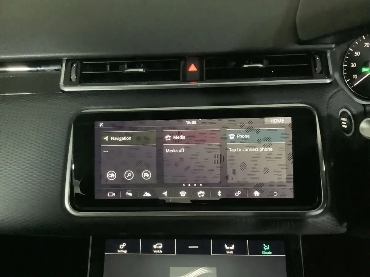 2019-land-rover-range-rover-velar-20-d180-s-big-23