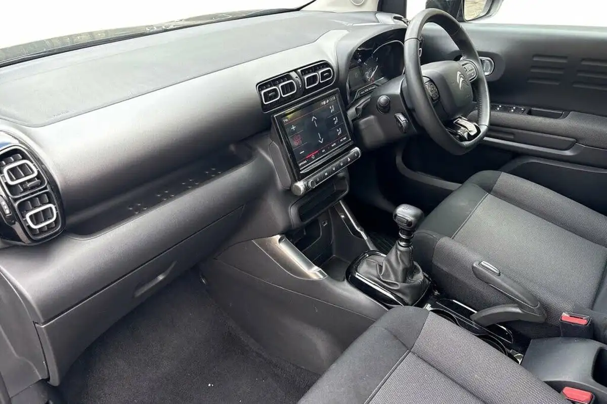 2023-citroen-c3-aircross-12-puretech-shine-110ps-big-10