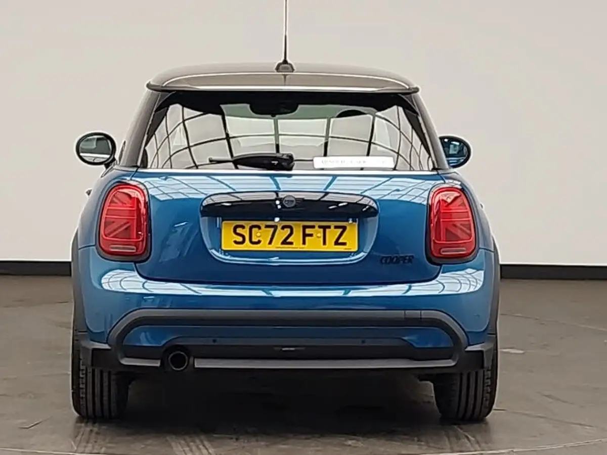 2022-mini-cooper-15-cooper-exclusive-premium-hatchback-3d-auto-big-14