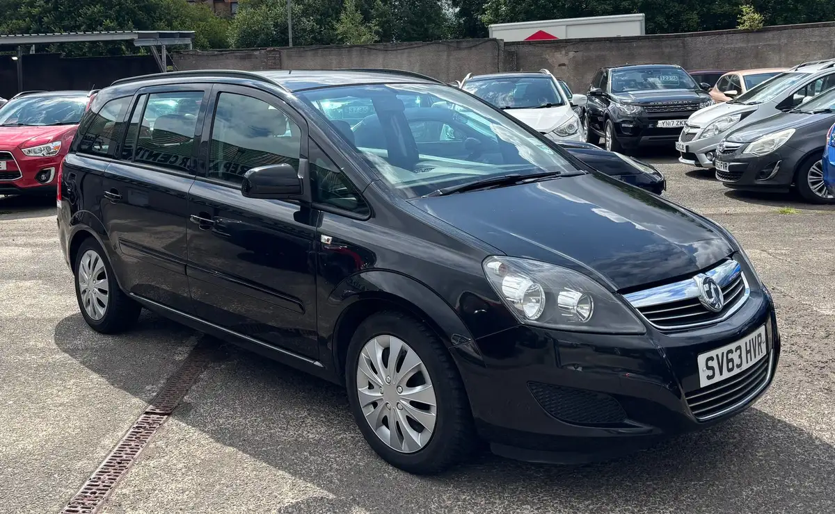 2013-vauxhall-zafira-16-exclusiv-big-9