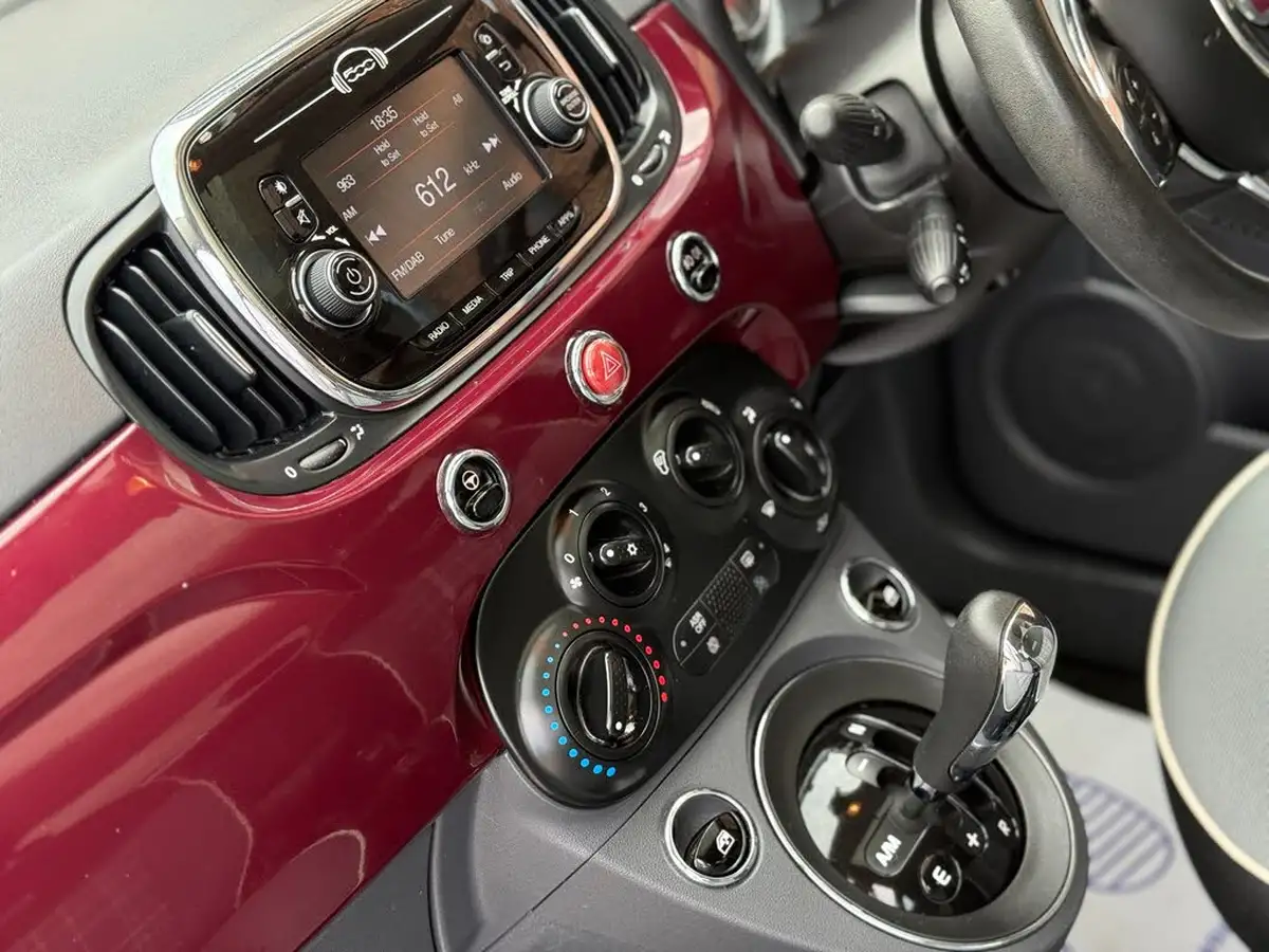 2017-fiat-500-12-lounge-dualogic-big-39
