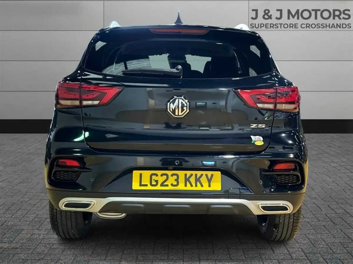 2023-mg-zs-suv-10t-gdi-exclusive-auto-big-3