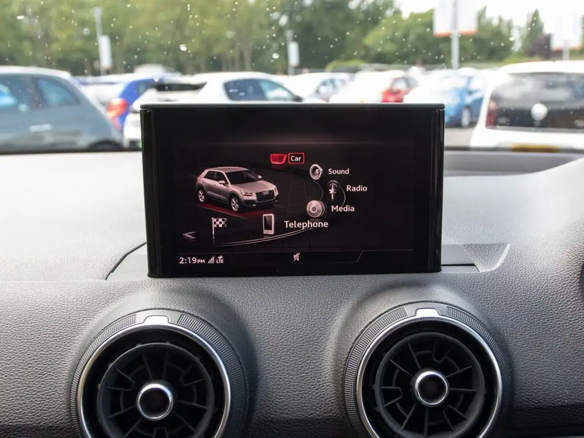 2019-audi-q2-16-30-tdi-s-line-tronic-big-21
