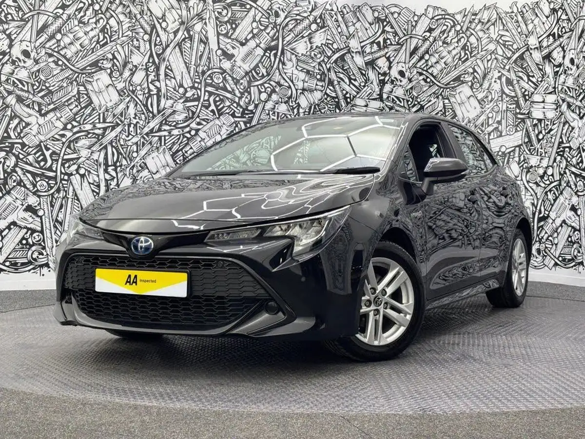 2020-toyota-corolla-18-vvt-i-icon-tech-spare-wheel-hatchback-5d-big-7