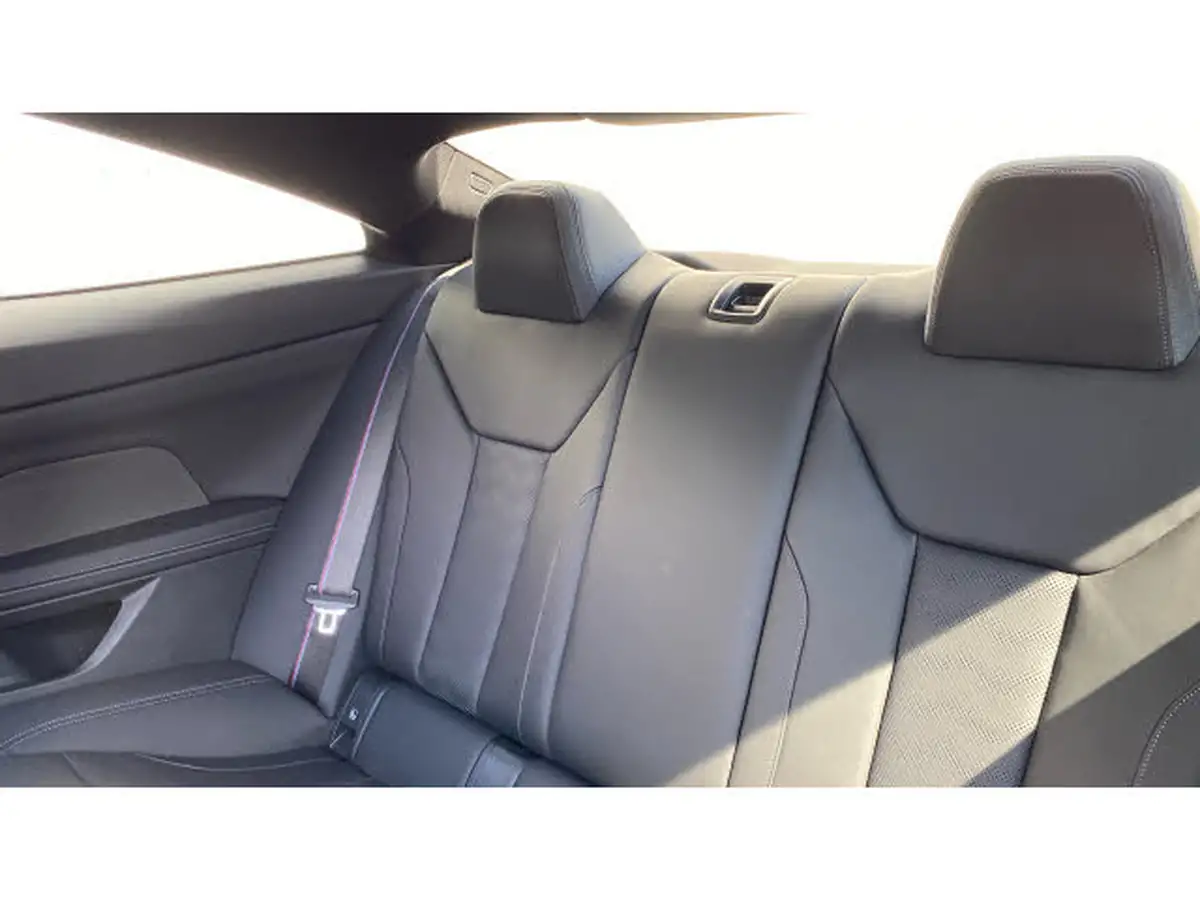 2021-bmw-4-series-30-m4-competition-xdrive-coupe-big-11