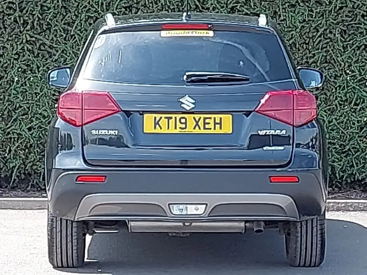 2019-suzuki-vitara-10-boosterjet-sz-t-allgrip-big-17