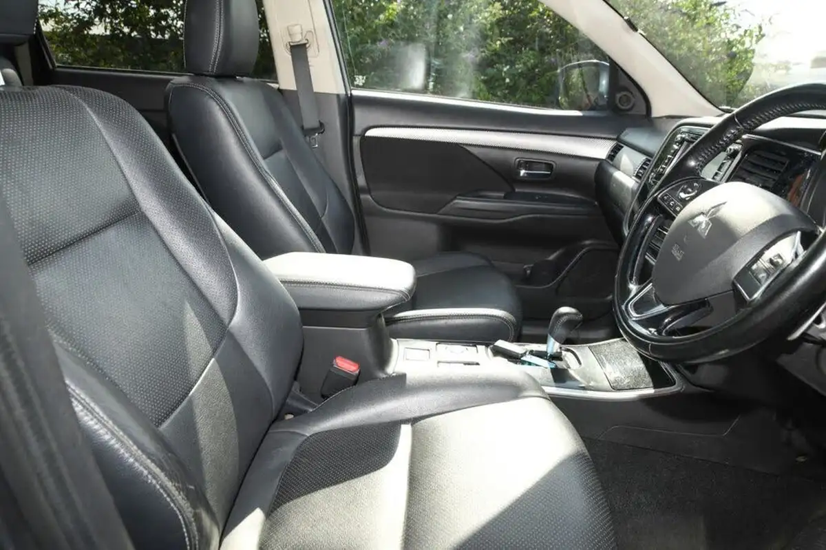 2018-mitsubishi-outlander-22di-d-keiko-auto-big-13