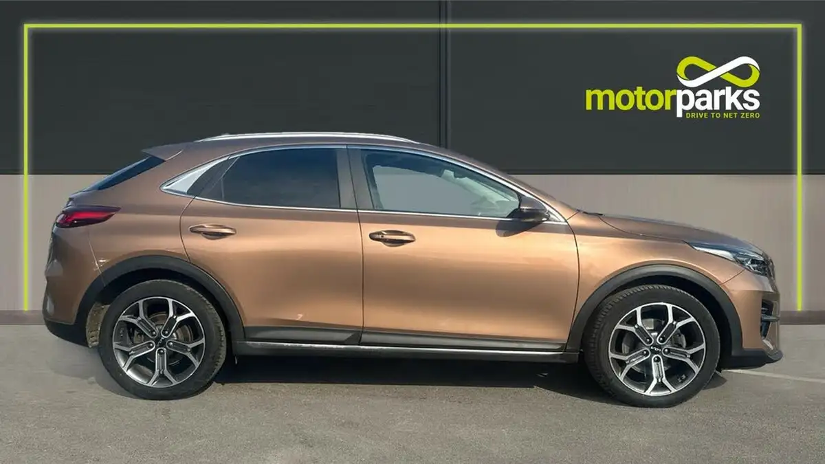 2022-kia-xceed-15-t-gdi-3-big-1