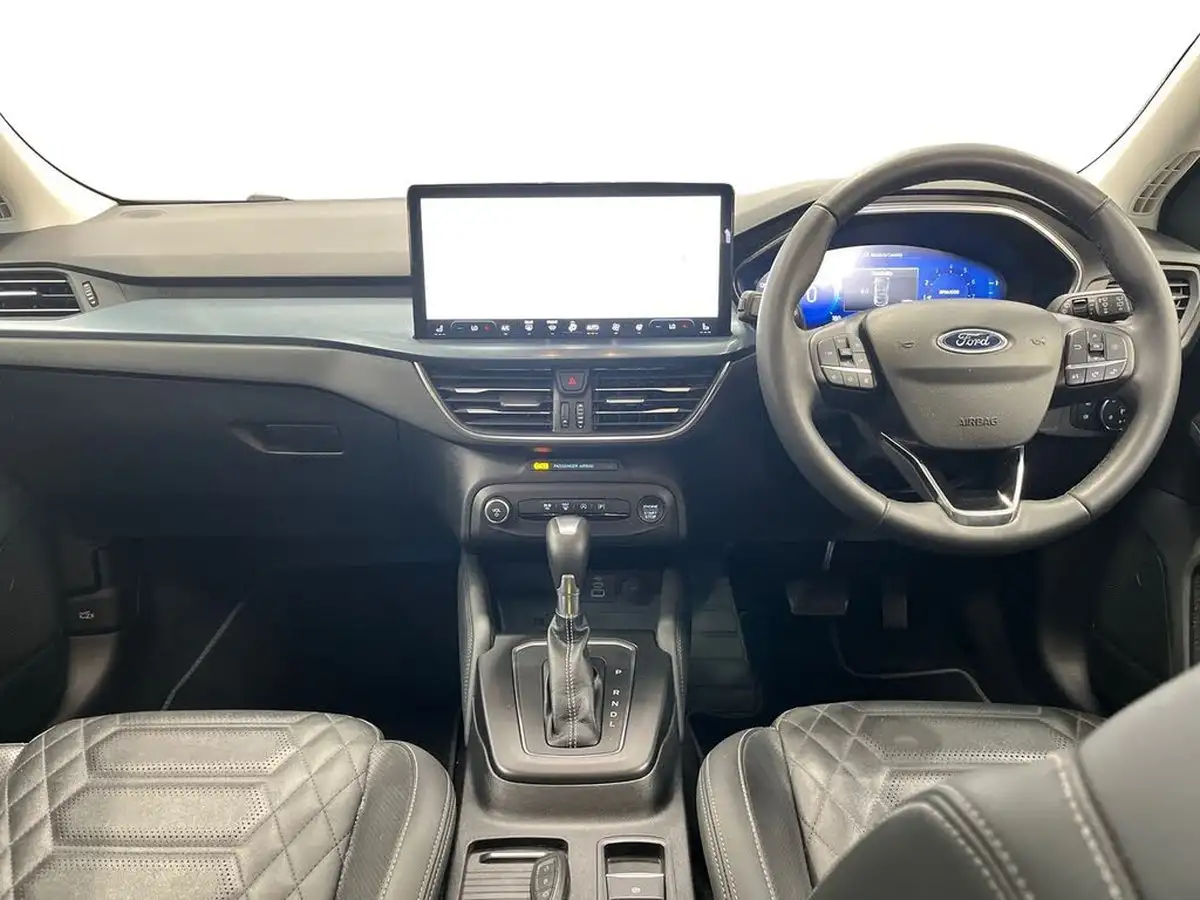 2023-ford-focus-10t-active-x-155ps-hybrid-mhev-hatchback-powershift-big-6