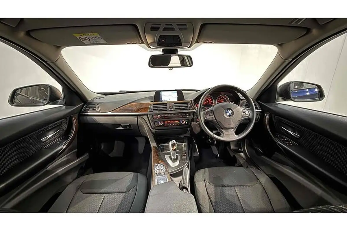 2015-bmw-3-series-20-320i-se-ss-saloon-4d-1997cc-auto-big-1