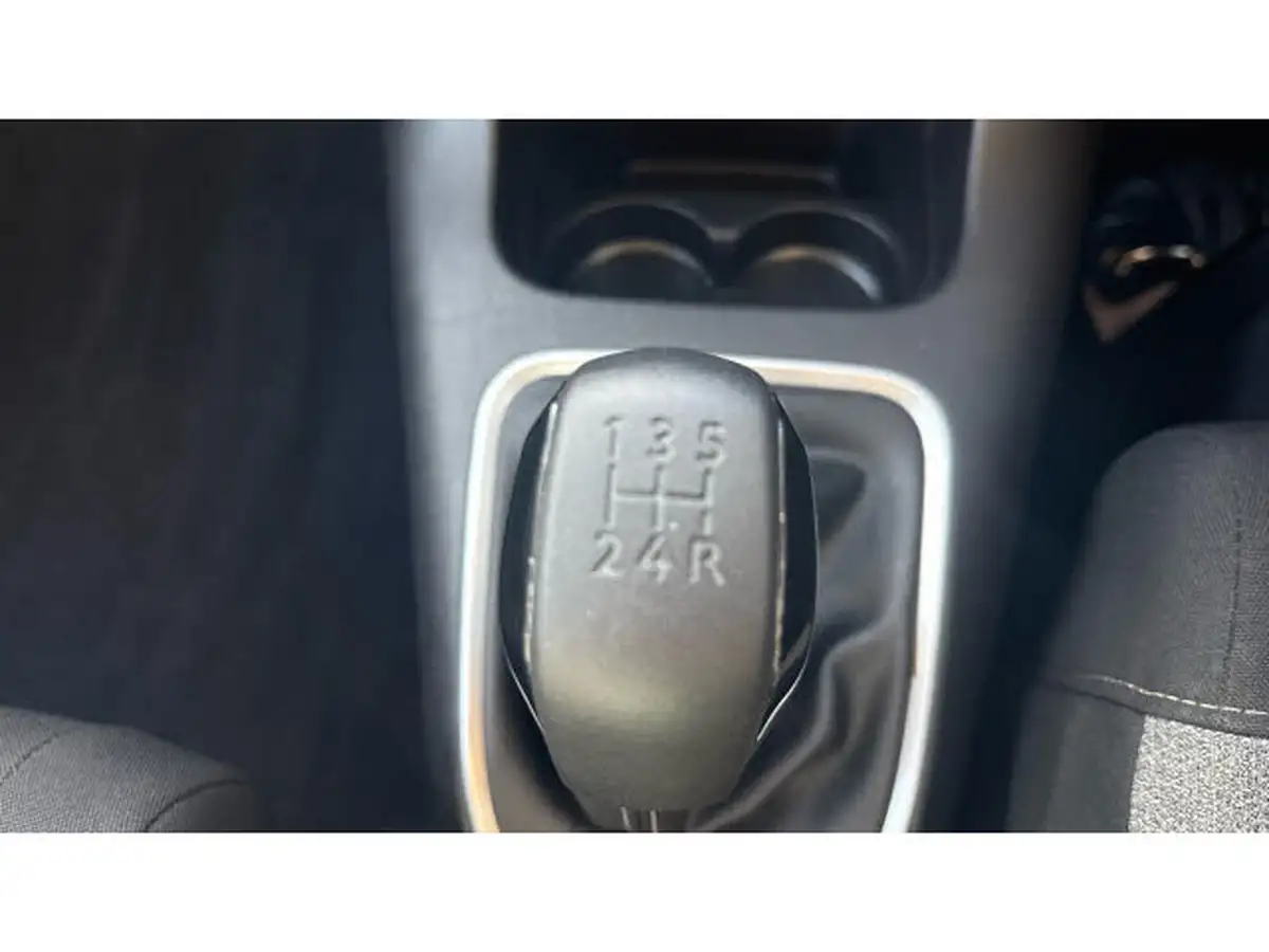 2020-citroen-c3-12-puretech-origins-83ps-big-34