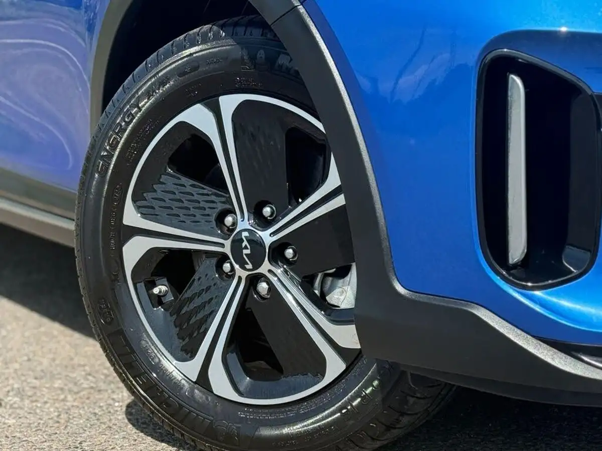 2022-kia-xceed-16-gdi-3-big-6