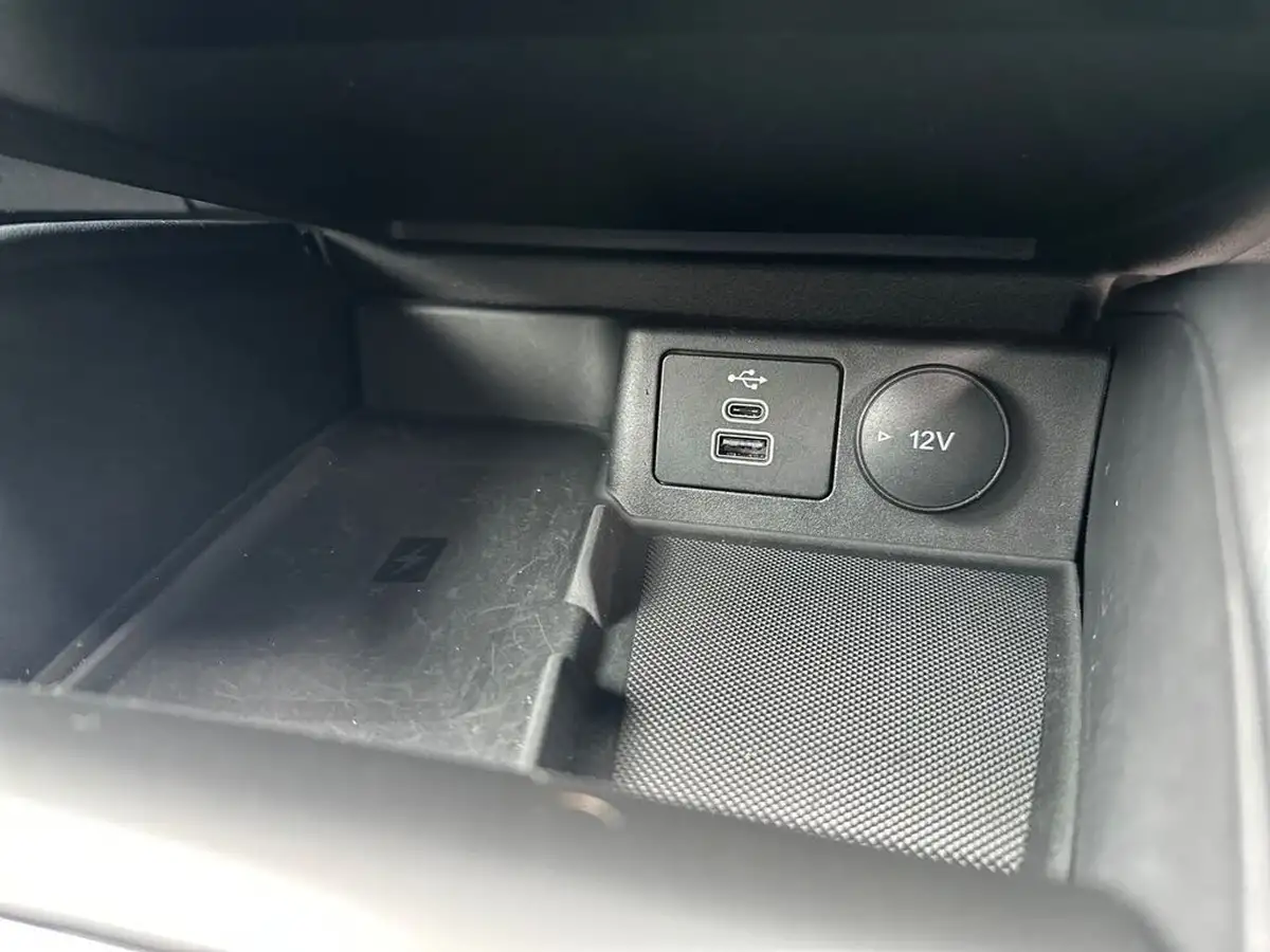 2022-ford-focus-10t-active-vignale-125ps-hybrid-mhev-hatchback-powershift-big-23