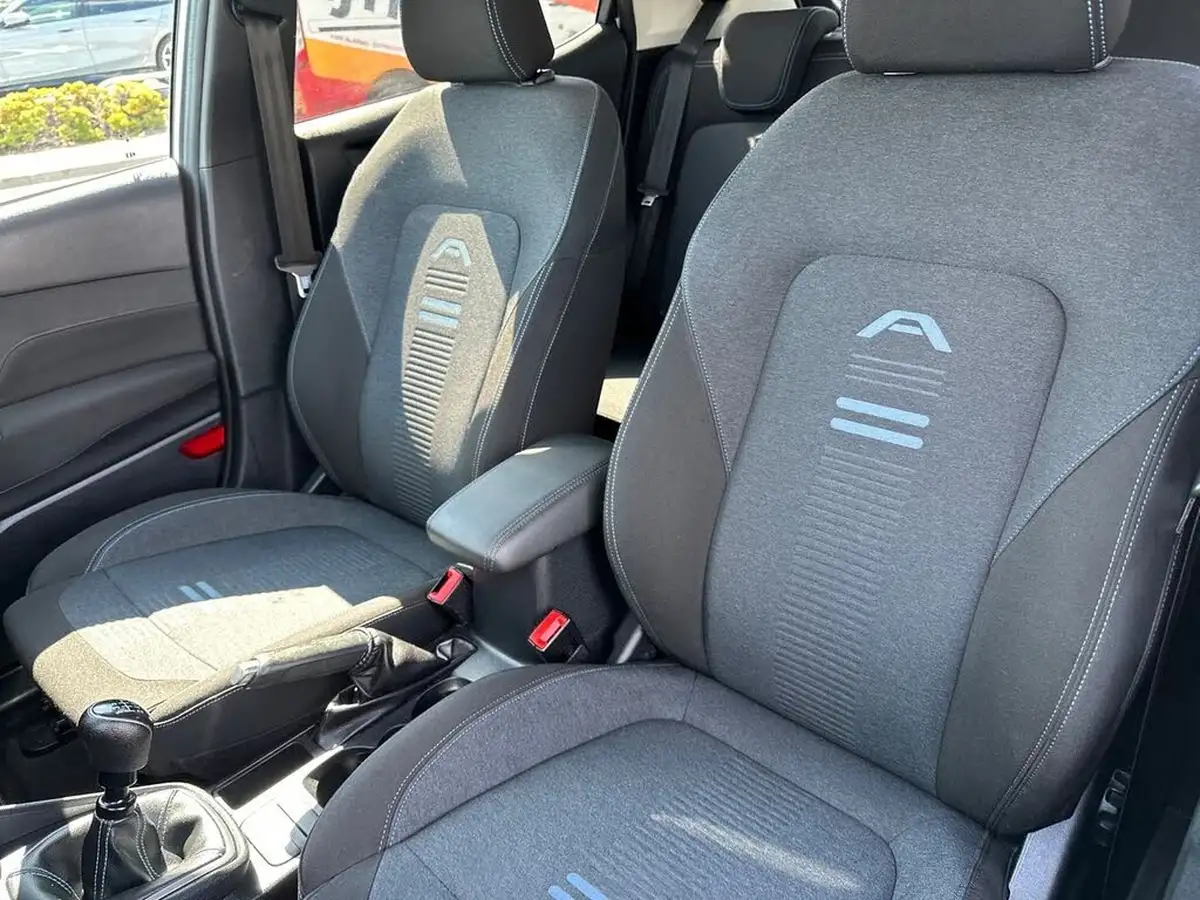 2022-ford-fiesta-10t-active-125ps-hybrid-mhev-big-12