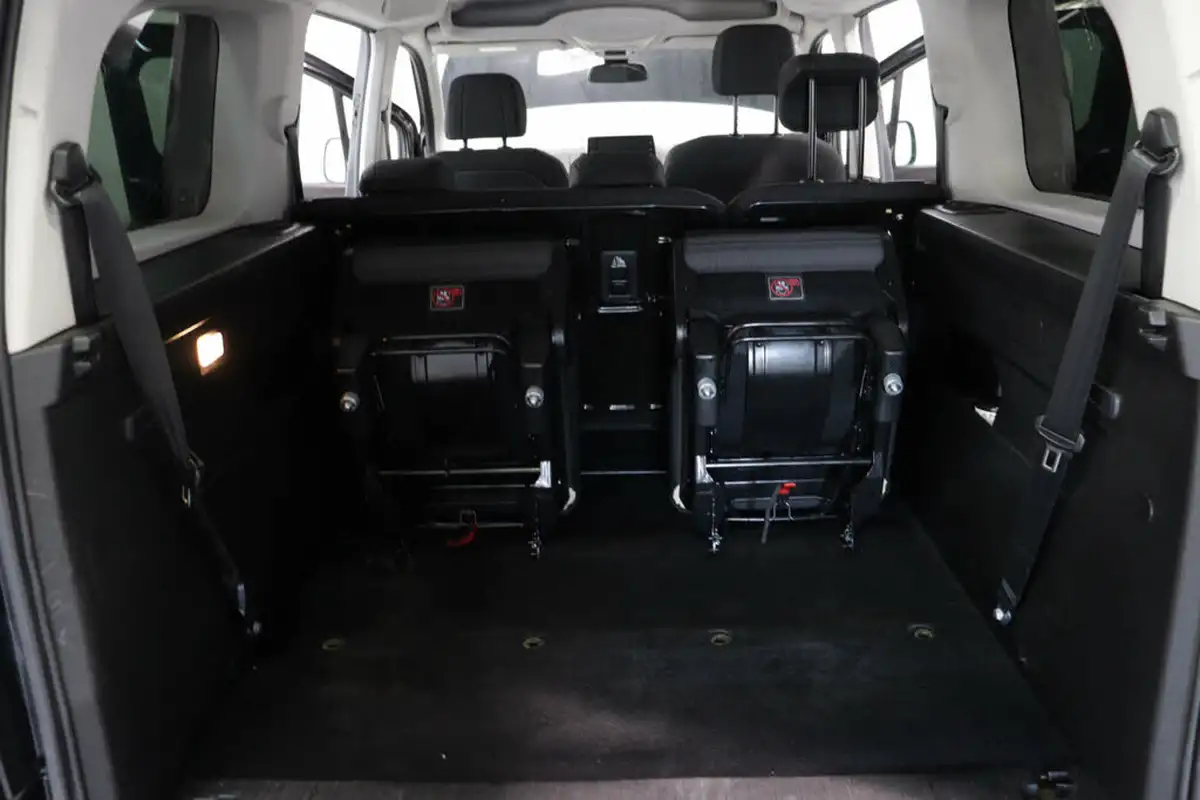 2021-vauxhall-combo-life-12i-se-xl-big-40